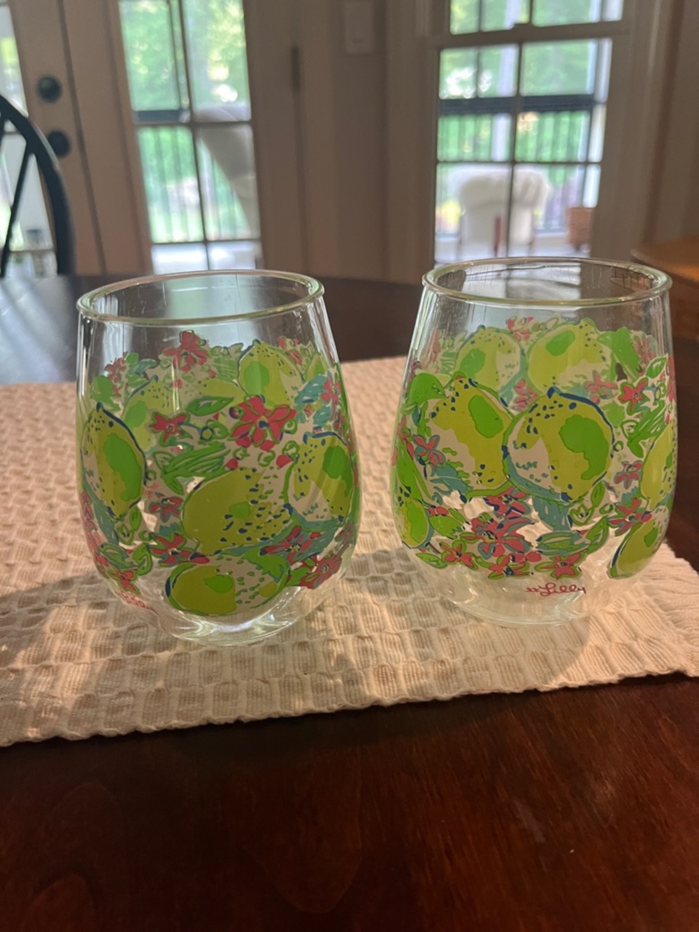 Lilly Pulitzer stemless wine cups